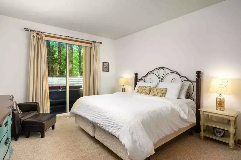 Sleep in and treat yourself to a chill day. You deserve it, you're on vacation!