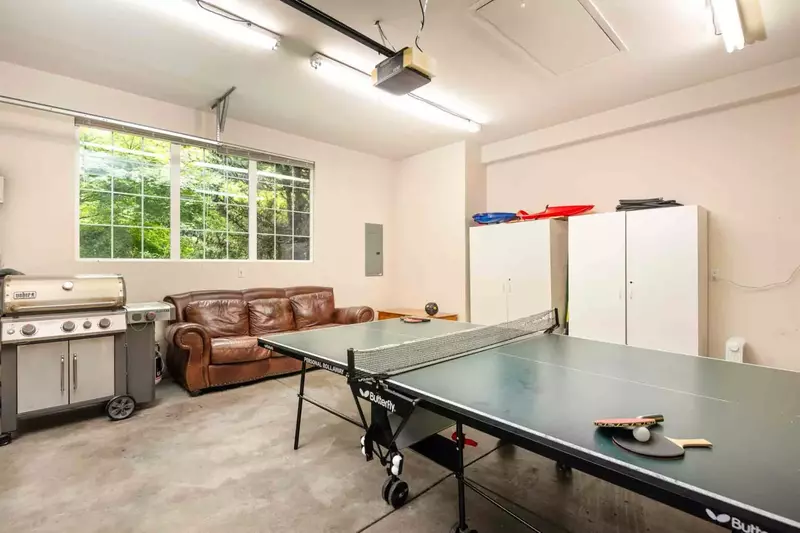 "The ping pong table in the garage was an awesome addition. The hot tub was working and very private. Would definitely stay here again!" - Stephanie