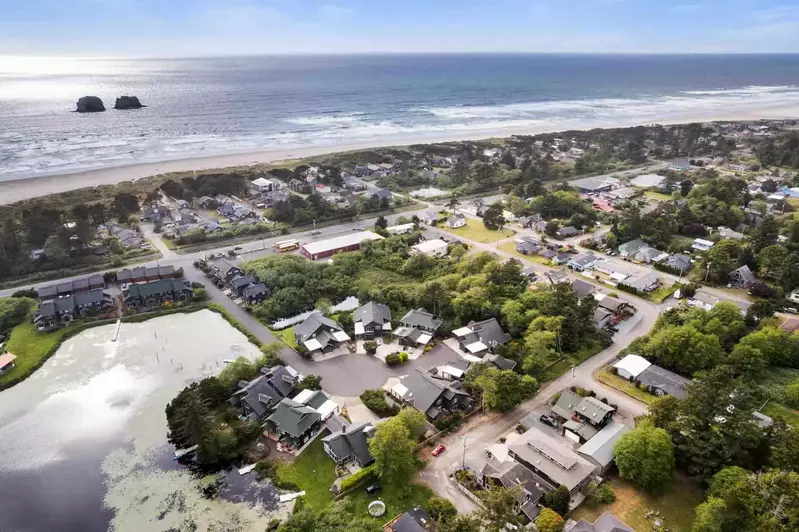 We hope we get to host you at this delightful property. Please reach out to us with any questions. We are happy to answer!