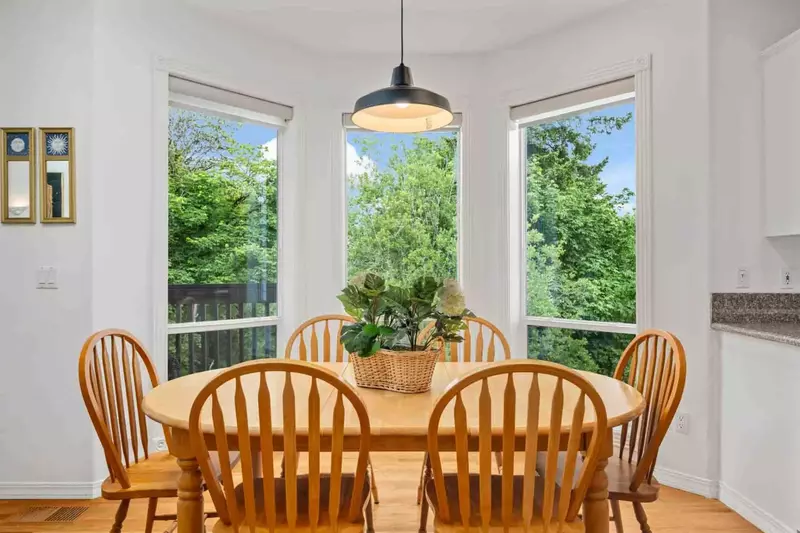 Morningstar Manor is nestled in a quiet residential neighborhood of Tigard.