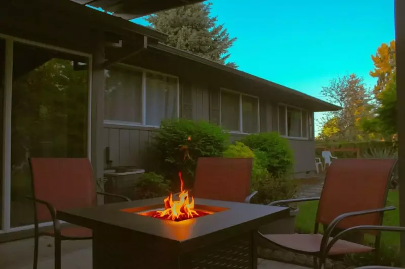 "We enjoyed our stay.  We had room to spread out, and come together.  Outdoor space was great!" - Rosemarie