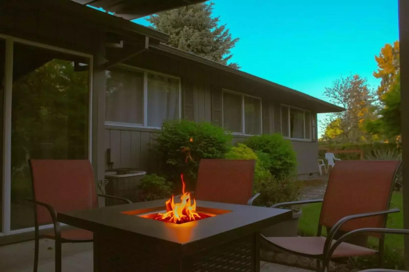 "We enjoyed our stay.  We had room to spread out, and come together.  Outdoor space was great!" - Rosemarie