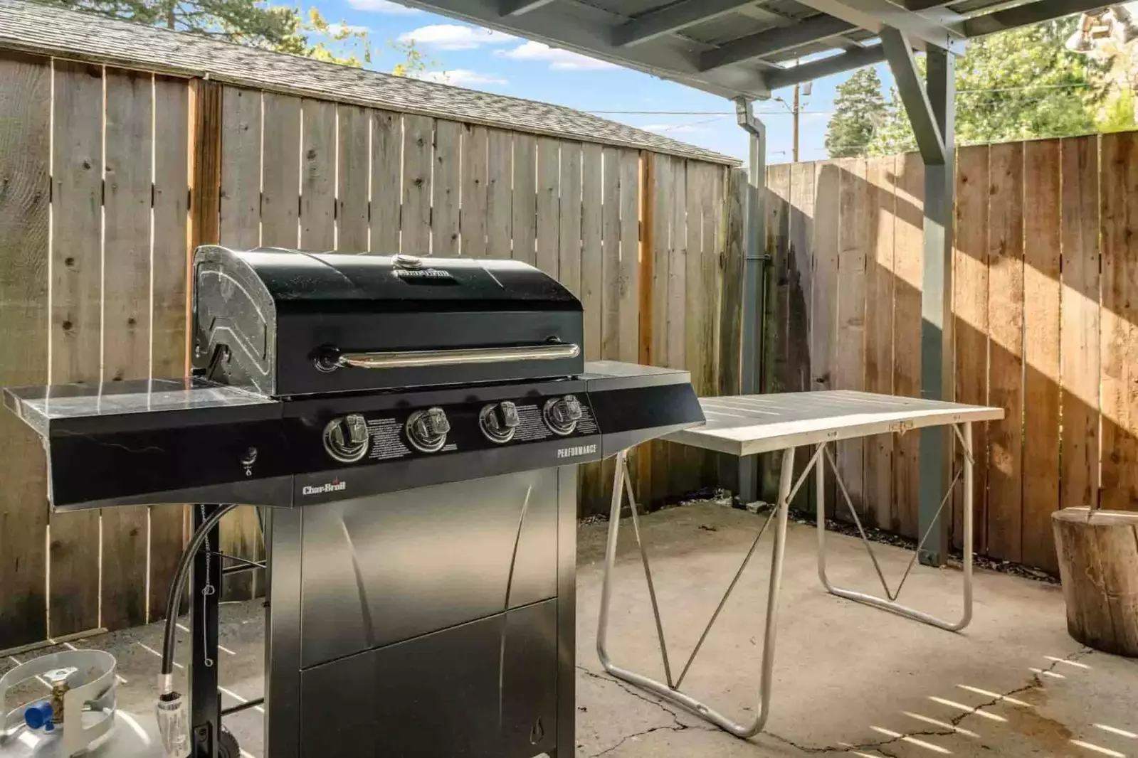 "Would definitely recommend and hope to stay again in the future when we are back in Hillsboro." - Bianca