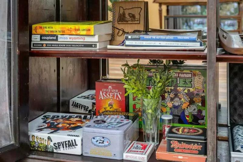 Jim and Shirley's Cuckoo's Nest has nice and varied collection of games and activities for guest use.