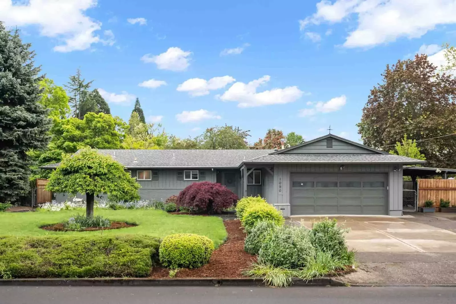 Jim and Shirley's Cuckoo's Nest is waiting for you. Visit our rental and make memories that will last a lifetime!