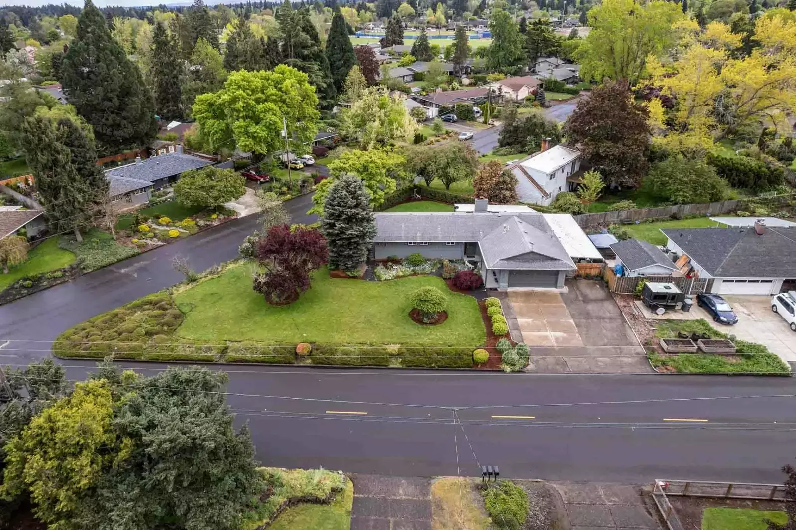 We hope we get to host you at this delightful property. Please reach out to us with any questions. We are happy to answer!