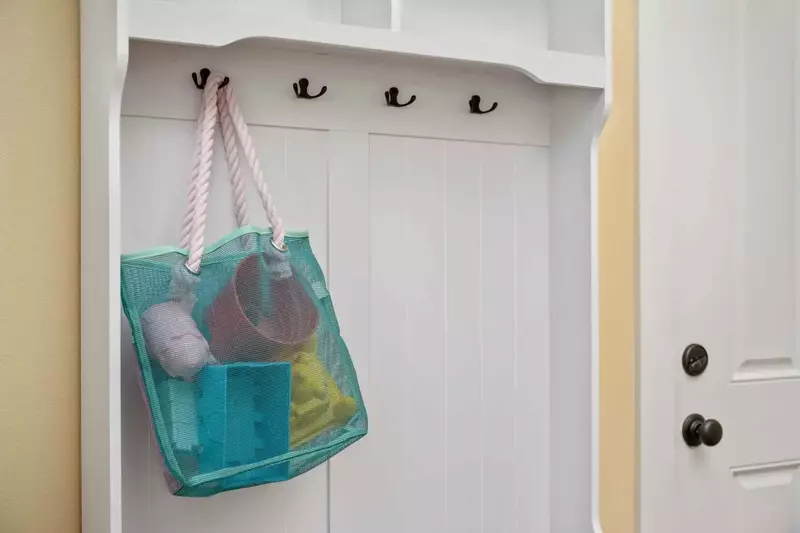 Ann and Kathy's Regal Seagull