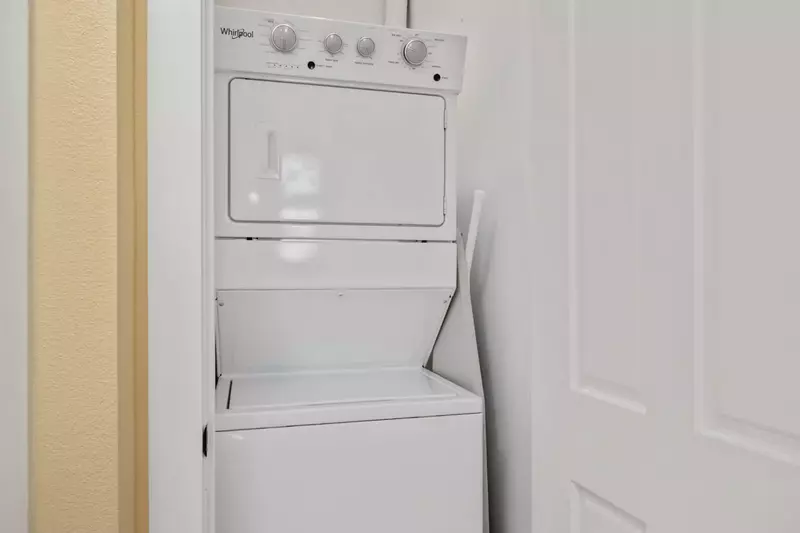 Ann and Kathy's Regal Seagull