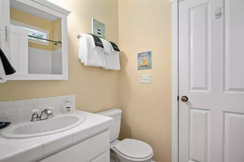 "The perfect place for our vacation! Well stocked kitchen. The laundry soap, shampoo, conditioner, and body soap were a nice surprise! " - Shannon