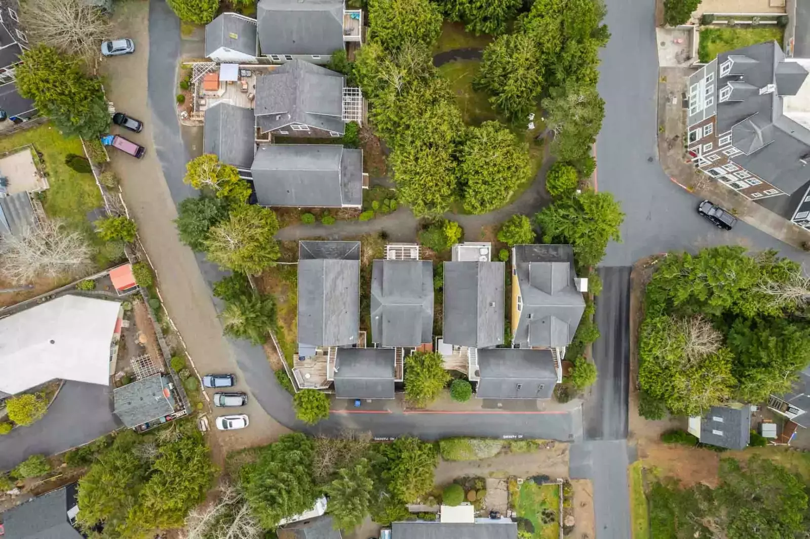 Depoe Bay is south of Cannon Beach & Seaside and north of Newport. Use this rental as a base camp to explore the Oregon Coast.