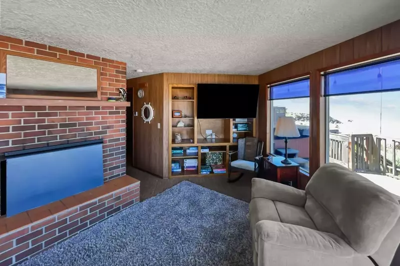 Watch you favorite movies, shows, and sports on this smart tv.