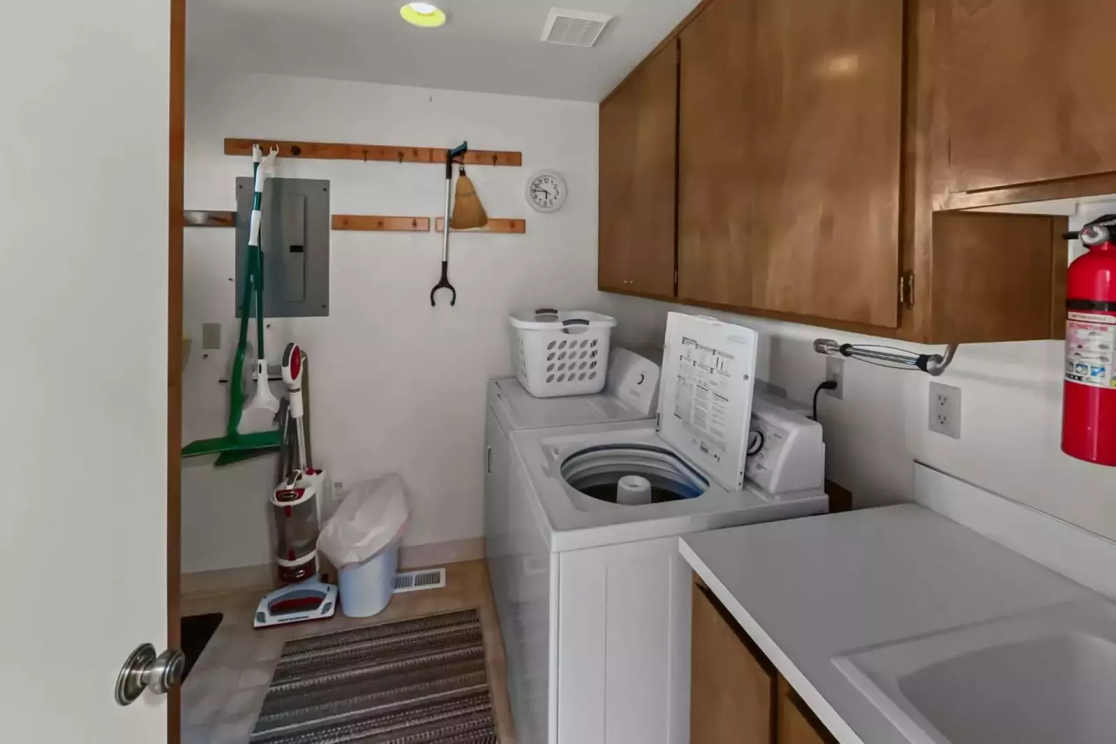 This rental has an up to date washing machine and dryer for guest use.