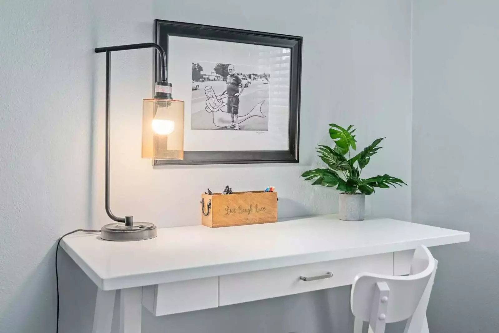 This property has an office set up. Work from home from this rental and enjoy a longer stay in the Willamette Valley. .