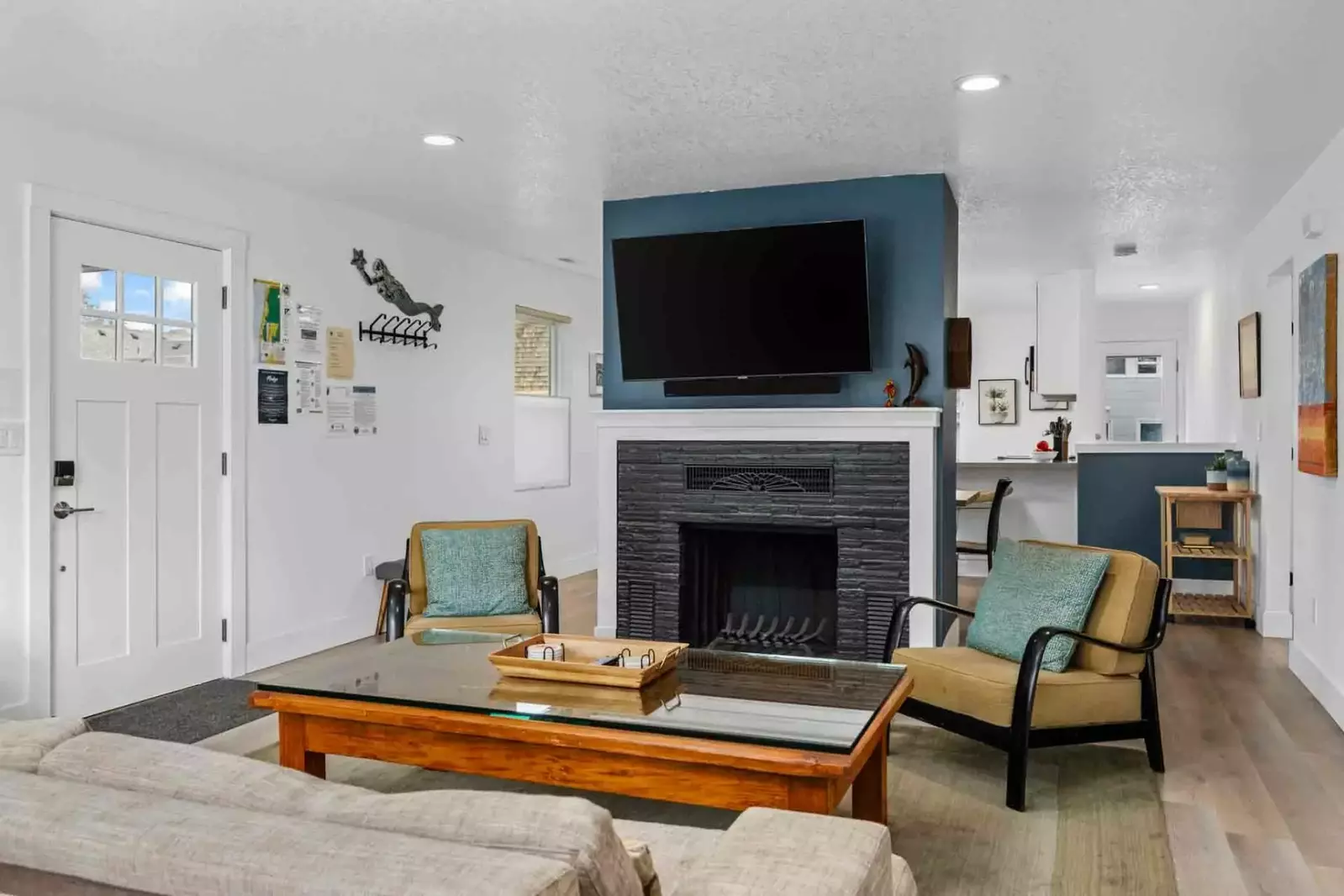 "The home is comfortable and had everything we needed." - Dianna