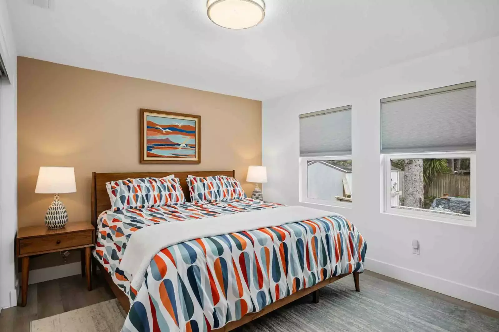 "Everything was great! Booking, check in, and check out was all super simple. Communication was reliable and quick." - Lauren