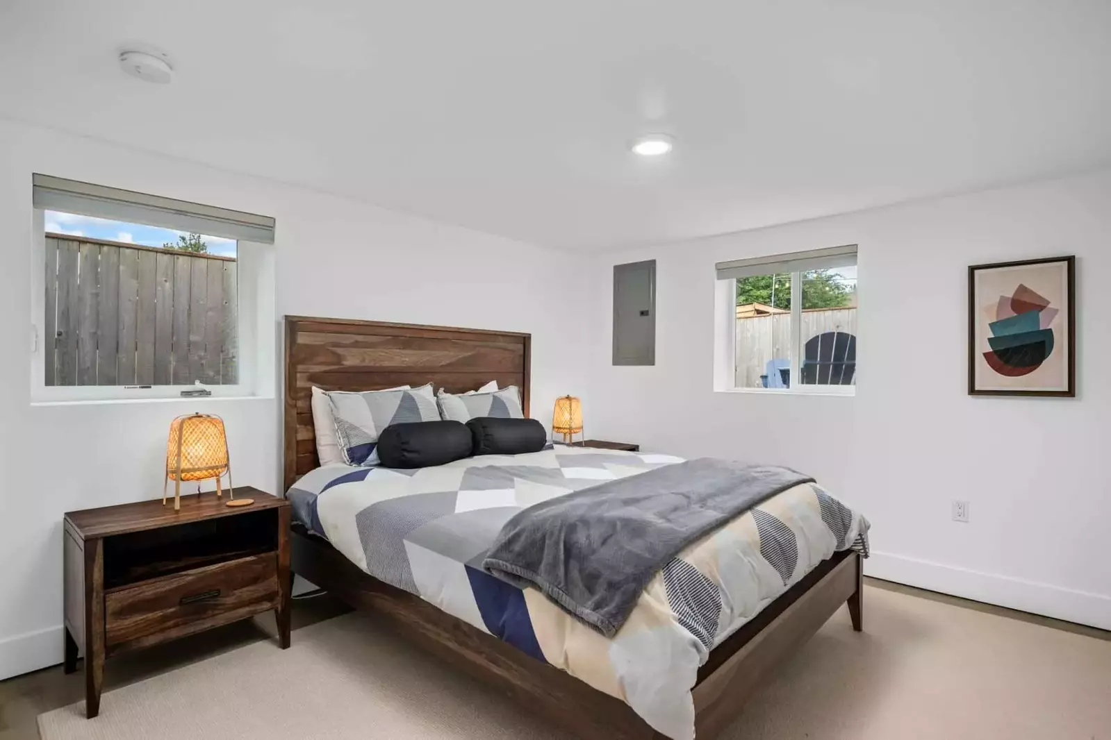 "Came with the amenities we asked for and more definitely recommended checking this house out !" - Claudio