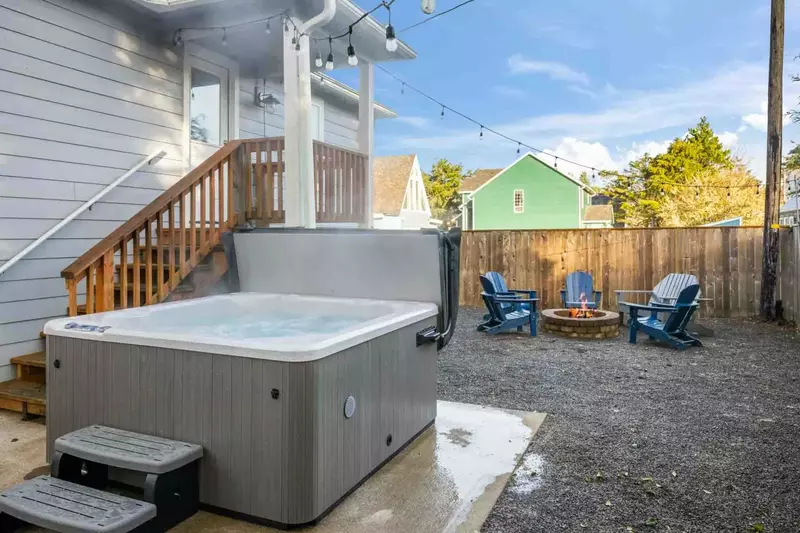 "The beach house was a great fit for our family and our puppy." - Chrystell