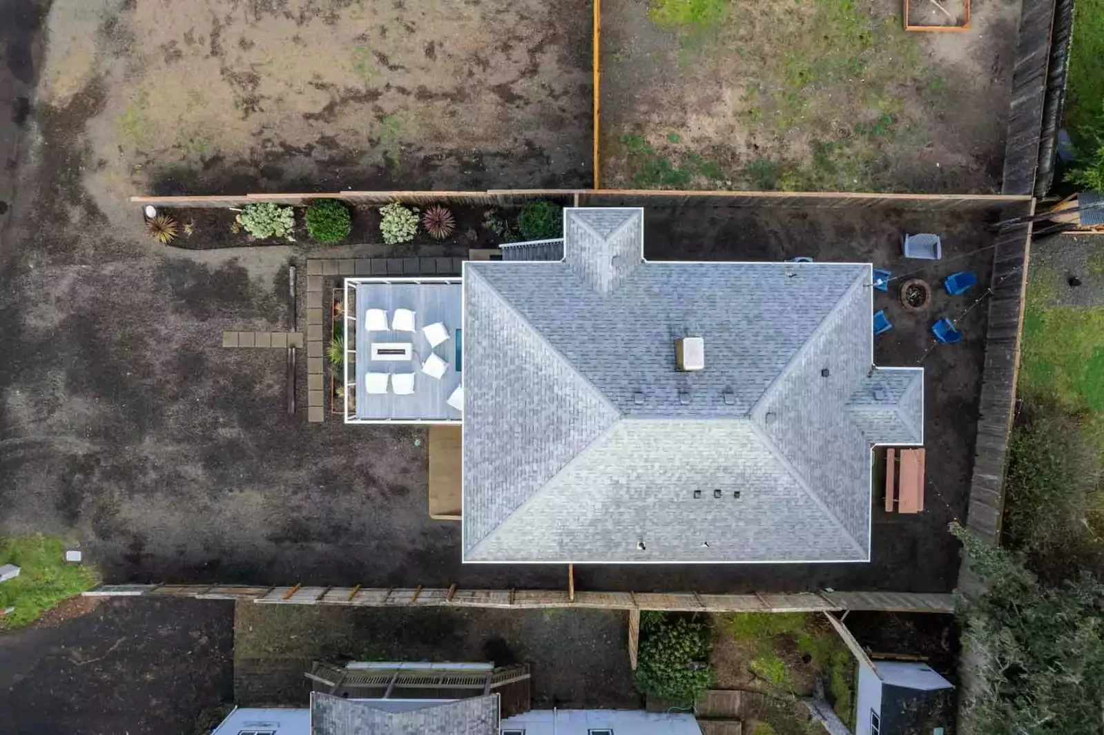 "The space was perfect to spread out and allow the younger adults to hang out in the downstairs area giving them their own space." - Noel