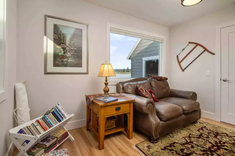 Aurora is a lovely and historic small town with excellent food and so many antique shops.