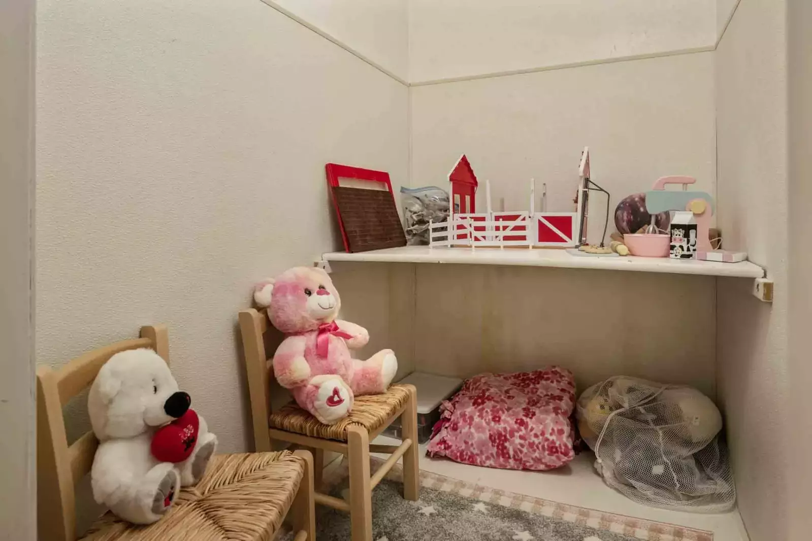 Orchard's Hidaeway is a perfect place to bring the whole family!