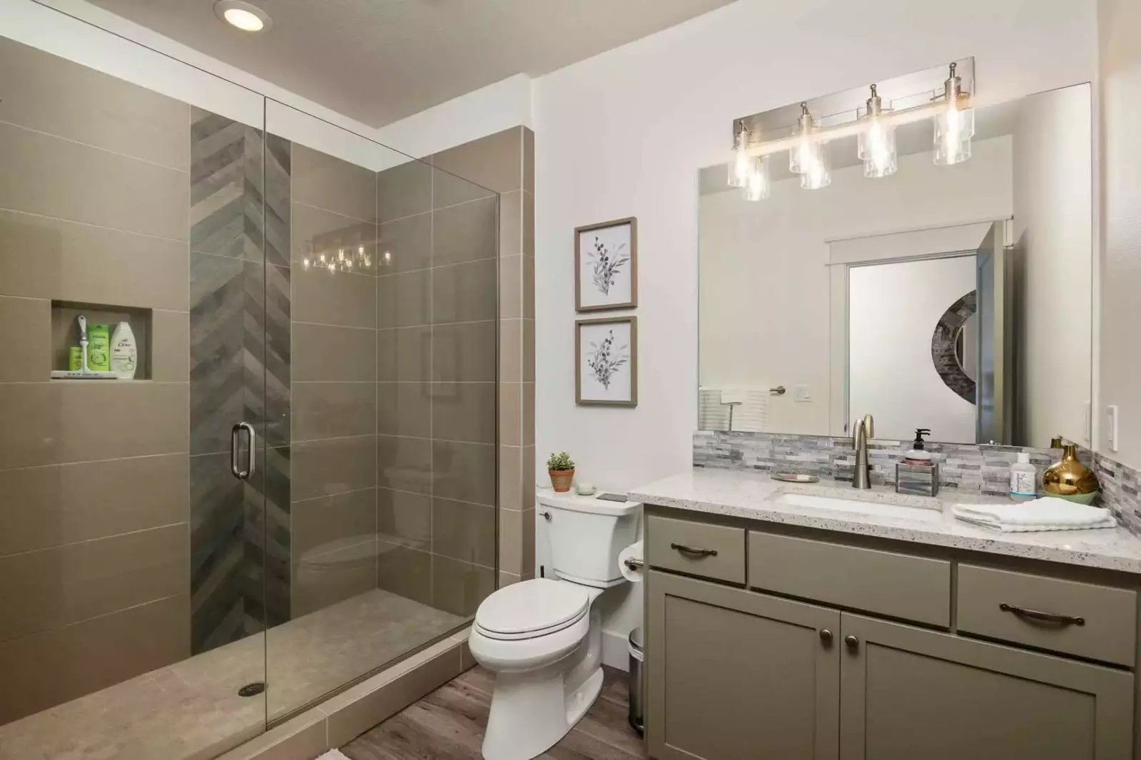 "This house was perfect for our family to stay at for our son’s wedding." - Monica