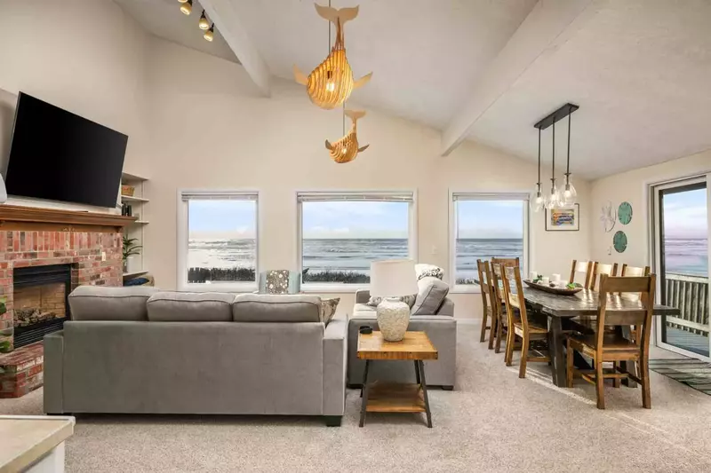 "The home is well stocked with anything you could think of and more. I would recommend the home and would stay here again in a heartbeat." - Allie