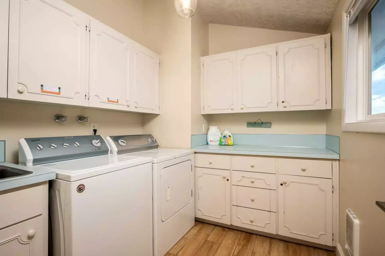 This rental has an up to date washing machine and dryer for guest use.