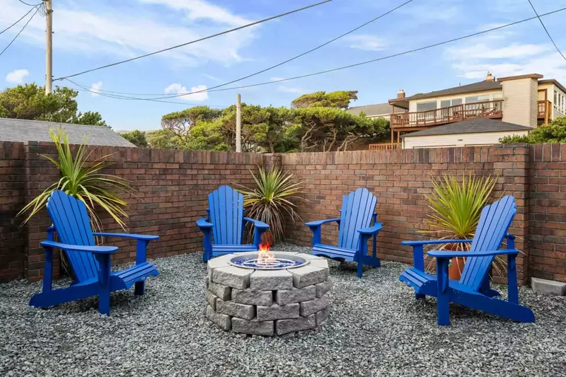 The fire pit is a nice place to relax outside while enjoying ocean air.