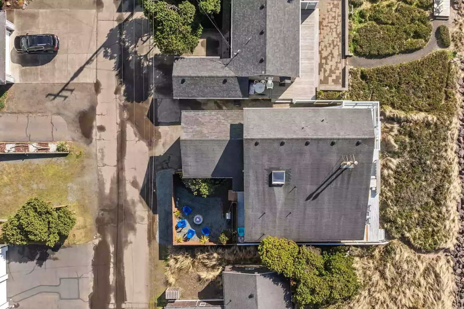 "This house is really nice and clean. I was very impressed with how well stocked the house was everything was clean and we had so much fun." - Shamane