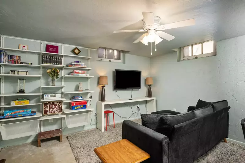 Watch you favorite movies, shows, and sports on this smart tv.