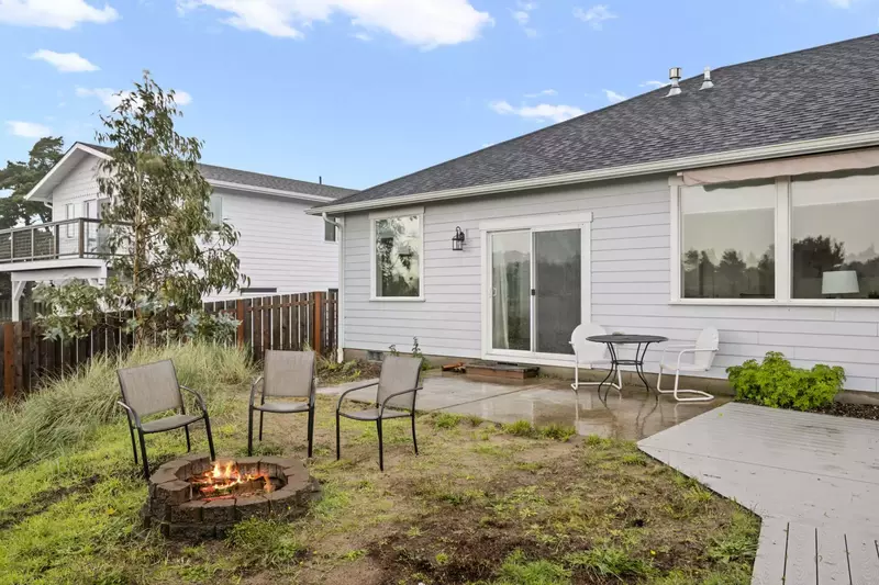 The fire pit is a nice place to relax outside while enjoying ocean air.