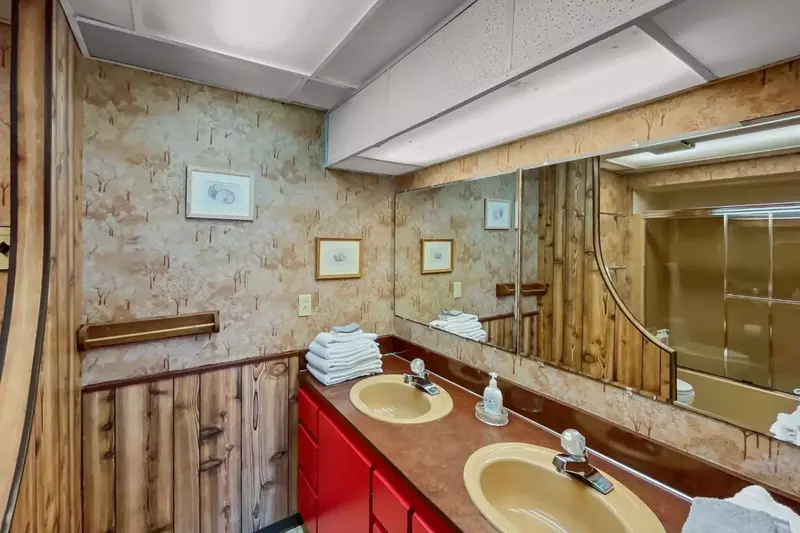 "I can't say enough how much we LOVED this home. We were on a birthday/graduation get away from an 18 year old who is obsessed with retro styles" Alex