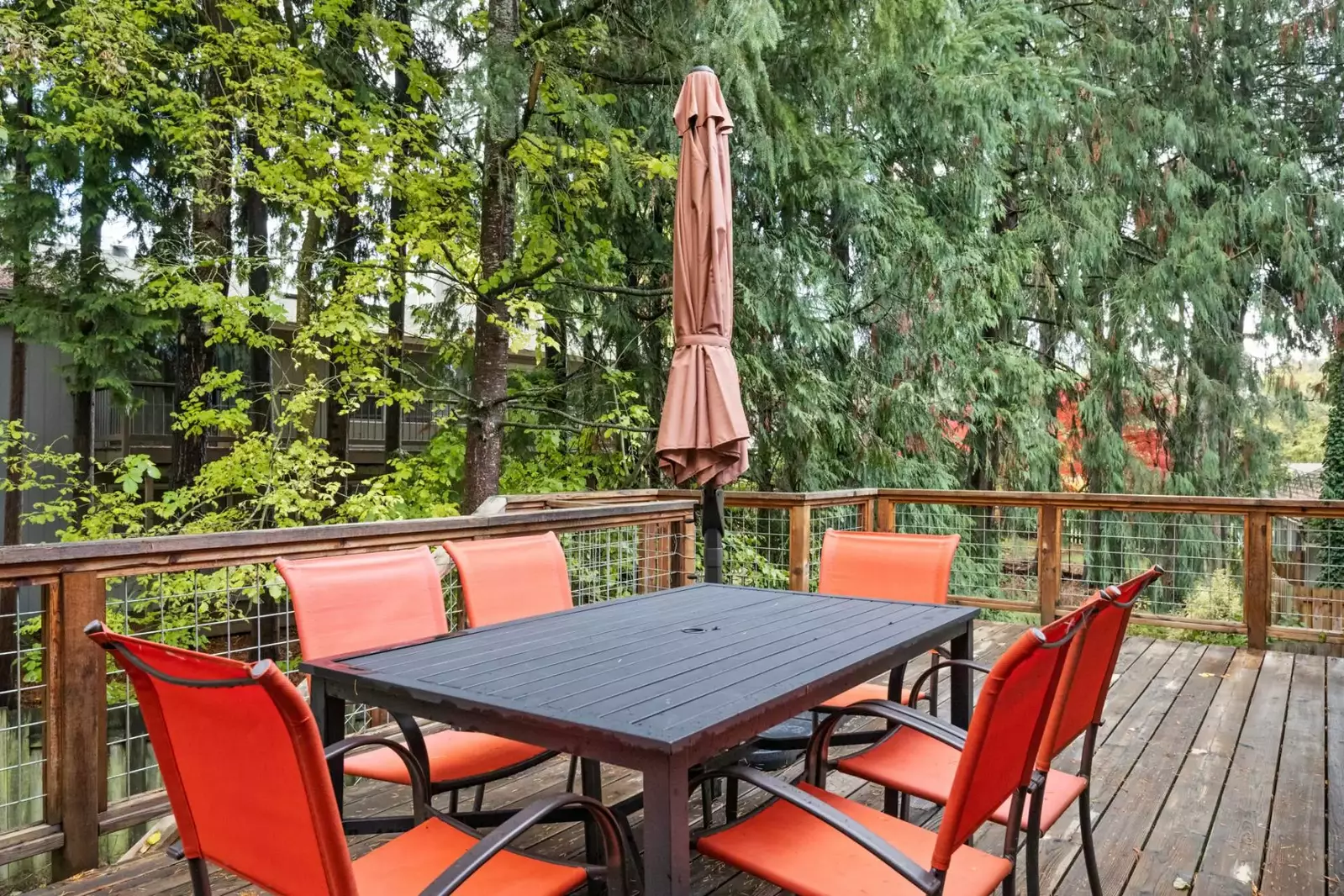 "Great location, spacious home, well equipped and very clean. We had a nice stay!" - Adrienne