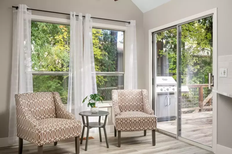 "Games and pool table were a real bonus! Host was very responsive. We’ll definitely stay here again on future visits." - Lily