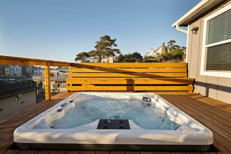 "Sitting in the hot tub you couldn't see any neighbors. The house itself was very well put together and clean, lovely atmosphere." - Hannah