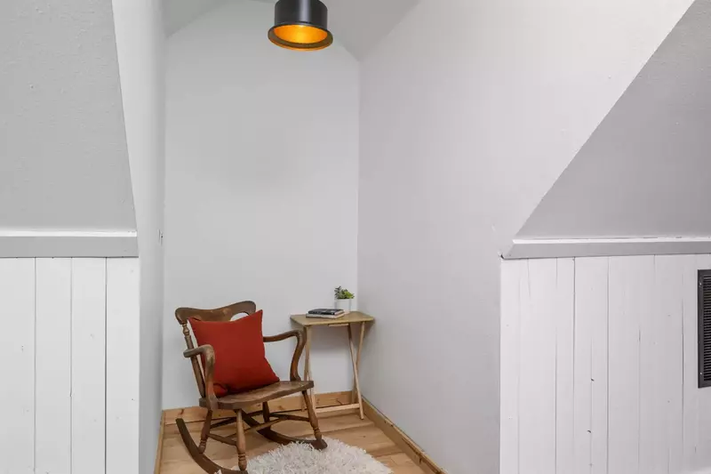 "Place was really clean, comfortable and relaxing. The sauna was a big plus for us." - Eric