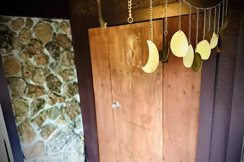 "The sauna and hot tub made the cabin experience even better." - Joe