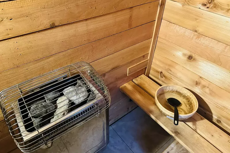 "The stay was amazing! it was totally worth it The hot tub and sauna was great." - Erin