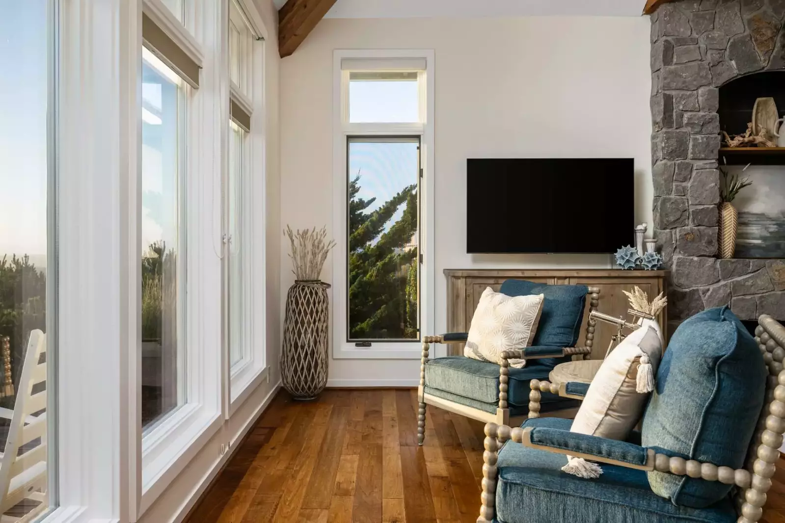 "The pictures of this property do not do it justice. The unique layout of the house provides both privacy and a cozy feel." - Jamie