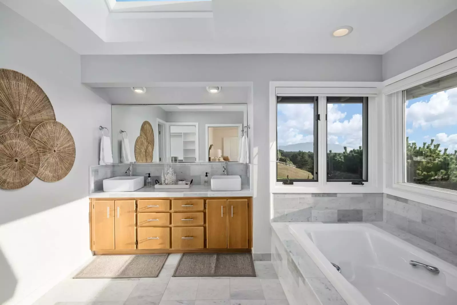 This bathroom also has excellent views.