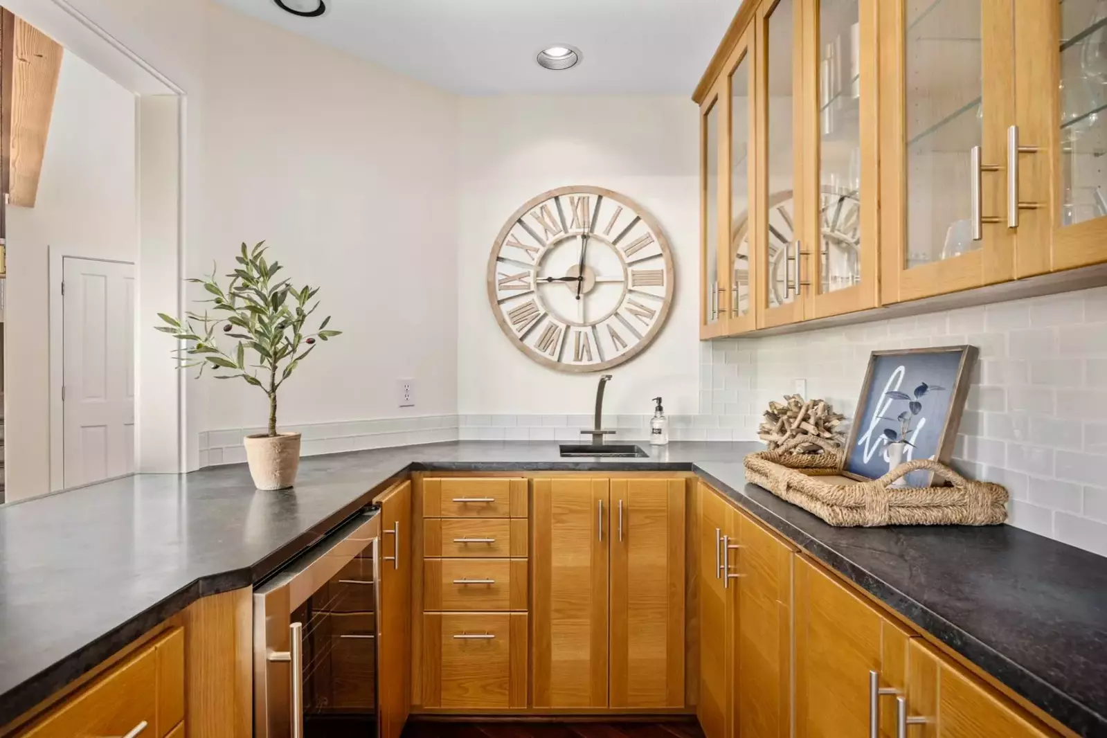 "We had such a wonderful trip to the Oregon Coast it was so relaxing, the house was so beautiful and stocked with everything we could need." - Theresa