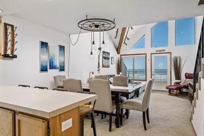Enjoy the breathtaking views from almost any angle in this wonderful condo.