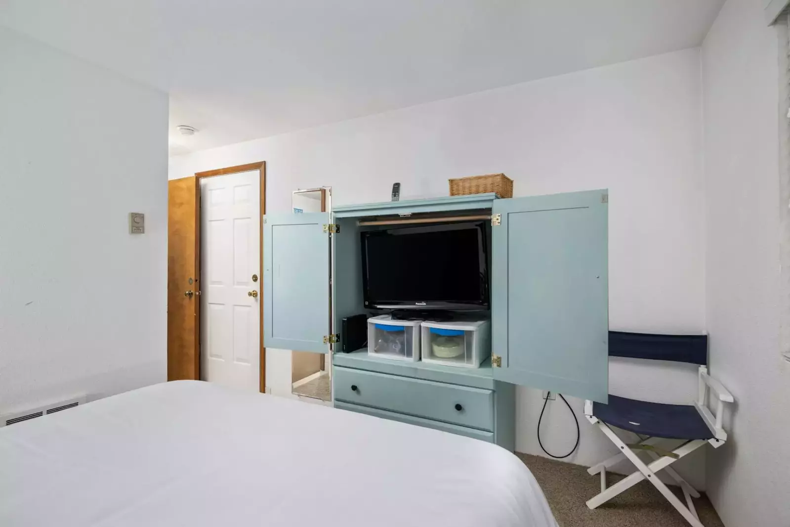 "Couldn’t have found a more perfect condo to spend our anniversary. Looking forward to coming back again!"  - Aaron