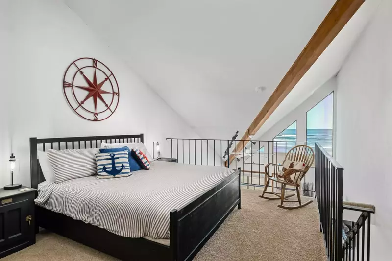 It was a great location. Slept to the sound of crashing waves. So easy to get to the beach and to the little parts of town. My family loved it! -Lexie