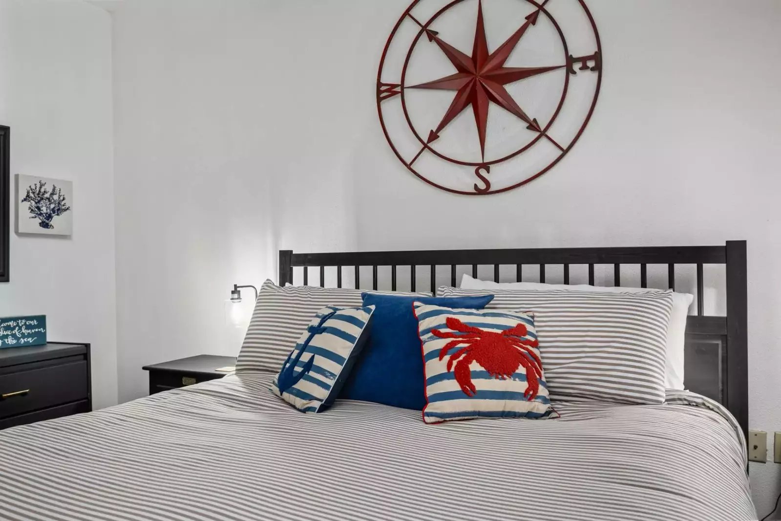 Rockaway Beach is south of Cannon Beach and north of Tillamook. Use this rental as a base camp to explore the Oregon Coast.