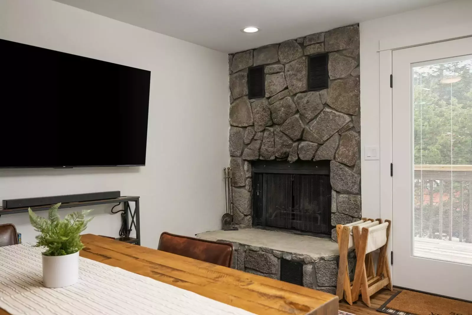 Watch you favorite movies, shows, and sports on this smart tv while relaxing in front of a cozy fire.