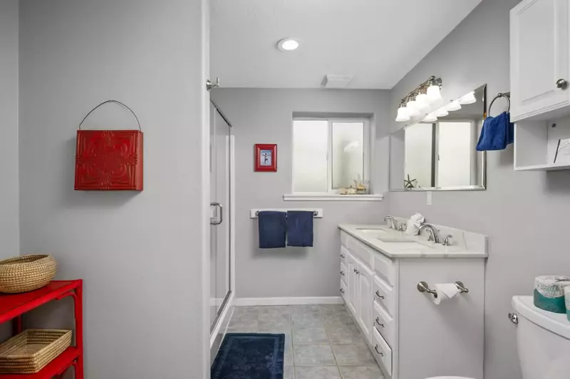 "Our family enjoyed our stay at Once Upon a Tide! It was a perfect location and provided plenty of space for our whole family" - Erica