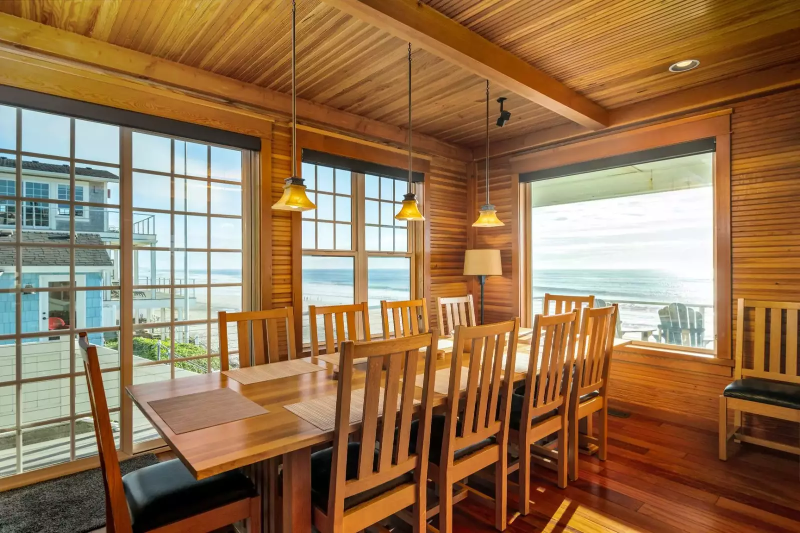 Dine together at an ocean-view table that seats 12, or chat with the cook at the breakfast bar that seats six.