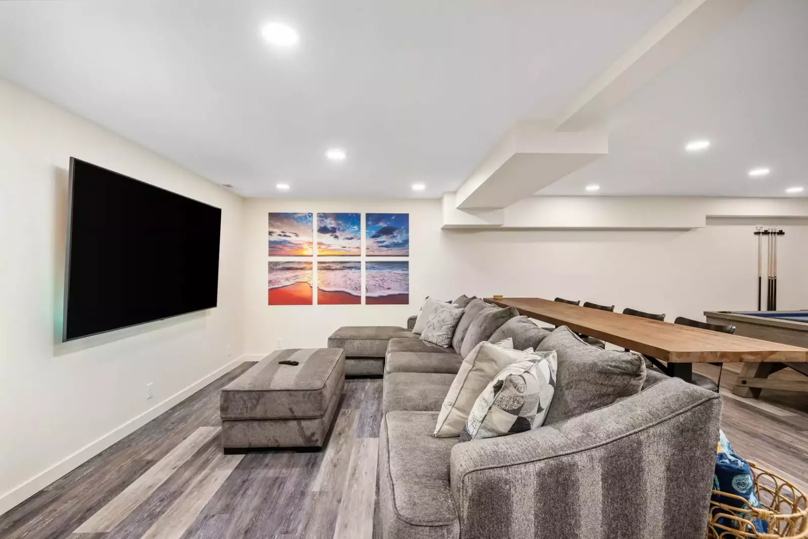 Watch you favorite movies, shows, and sports on this smart tv after a day exploring the Oregon Coast.