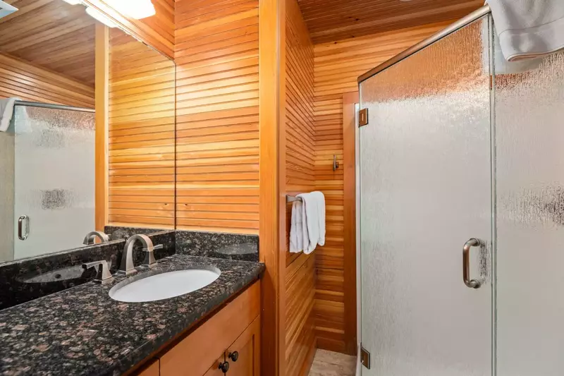 "Beautiful property right on the beach! Lots of space and plenty of beds and bathrooms!" - Sara